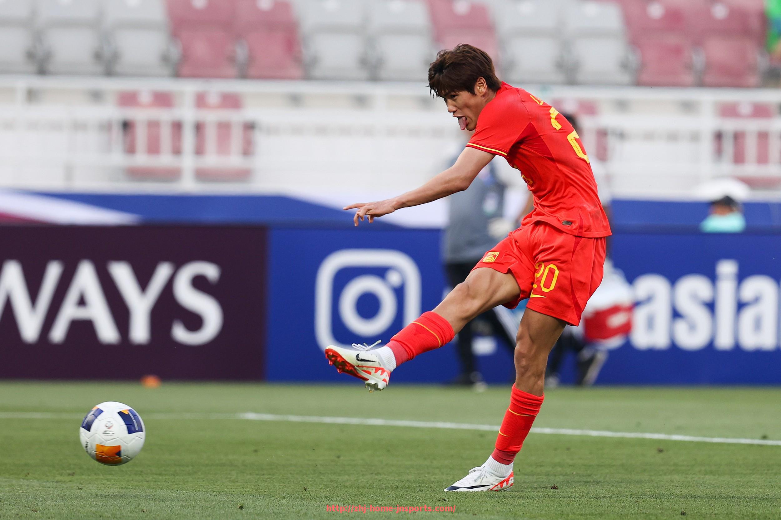 江南综合体育-火箭队近几年季后赛战绩全整理与分析