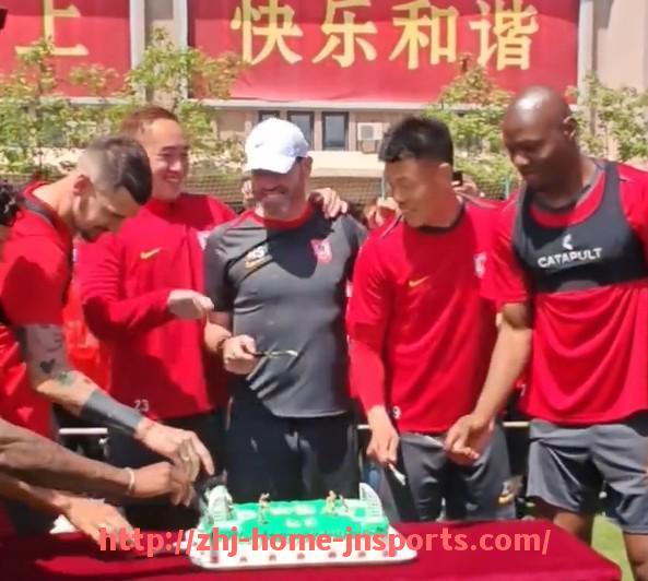 江南综合体育-法甲球员竞技状态监测及表现波动因素研究